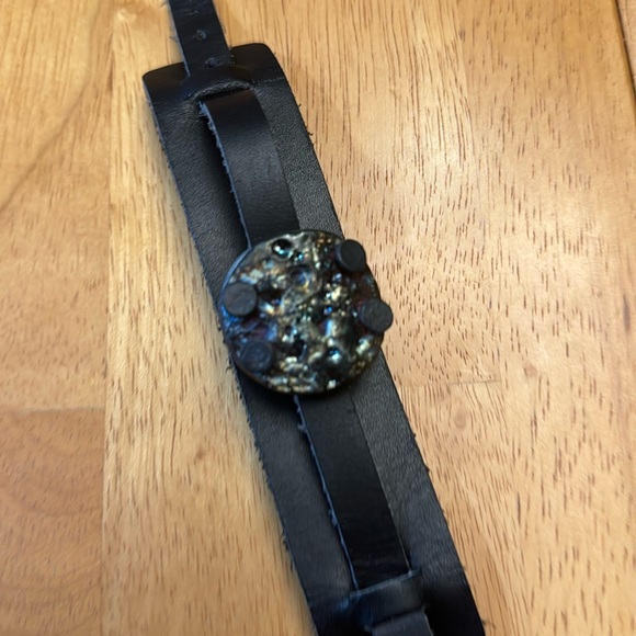 Adjustable genuine leather bracelet raku, nail head, pottery - Picture 3 of 4